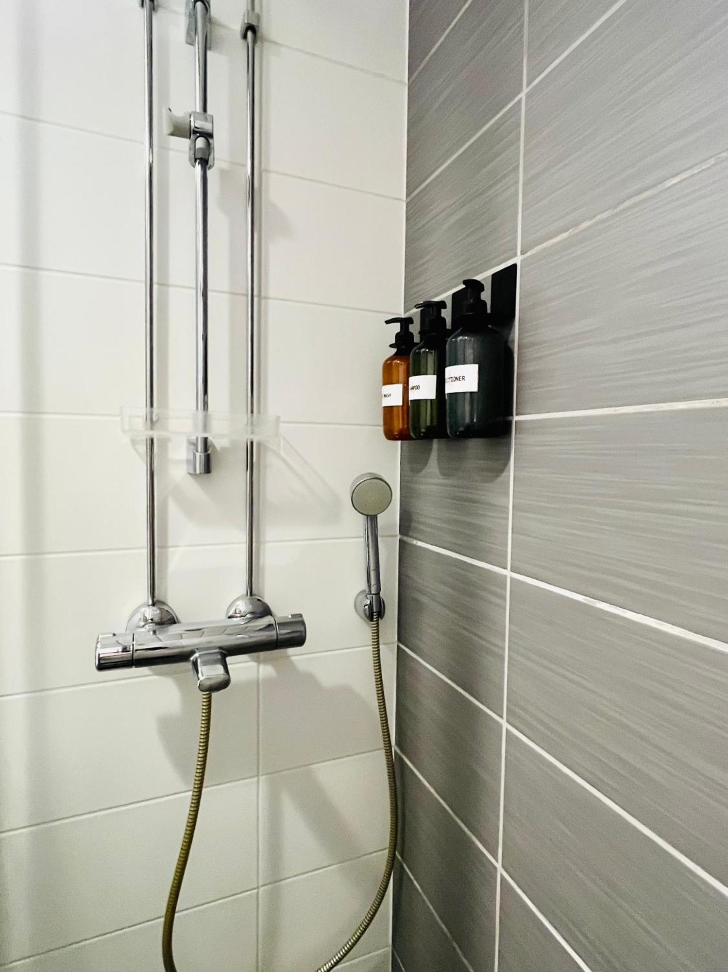 Modern Apartment Urban Tranquil, Great Location And Transport Connections Helsínquia Exterior foto